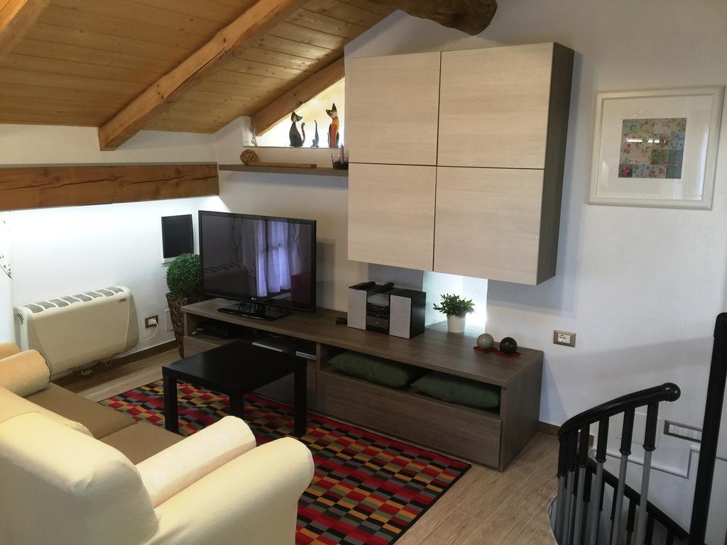 La Casa Dei Nonni Con Spa Privata Su Richiesta Villa Pont Canavese ภายนอก รูปภาพ