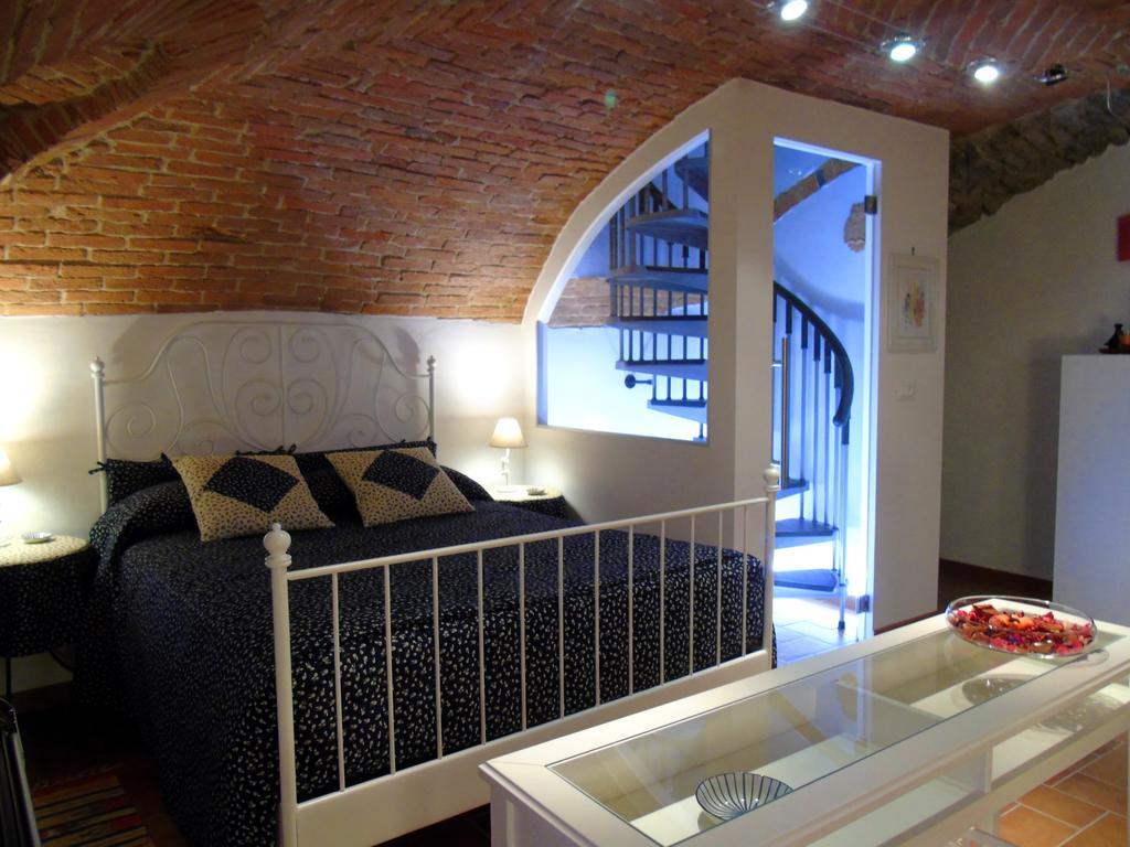 La Casa Dei Nonni Con Spa Privata Su Richiesta Villa Pont Canavese ภายนอก รูปภาพ