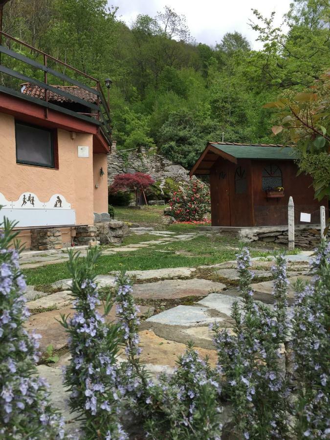 La Casa Dei Nonni Con Spa Privata Su Richiesta Villa Pont Canavese ภายนอก รูปภาพ